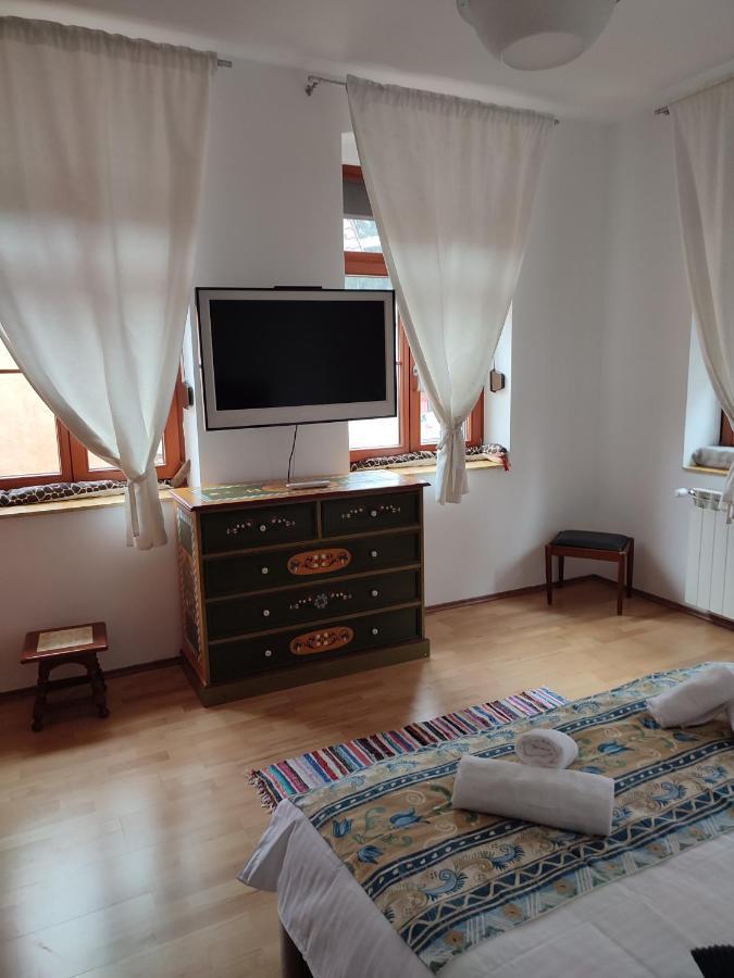Villa Retro House Mountain View Braşov Exterior foto
